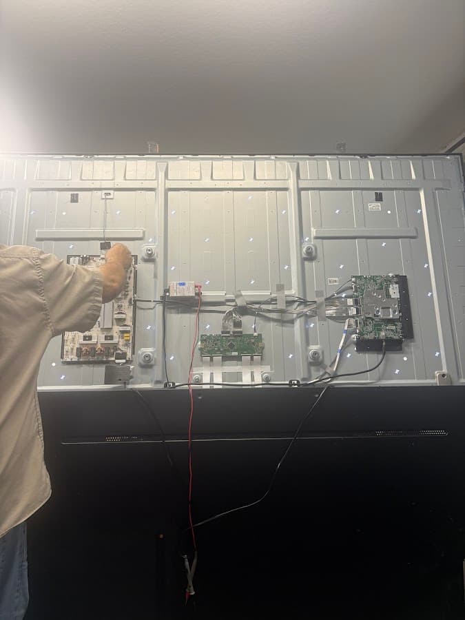 JR Electronics repair TV LCD plasma computer laptop Orlando