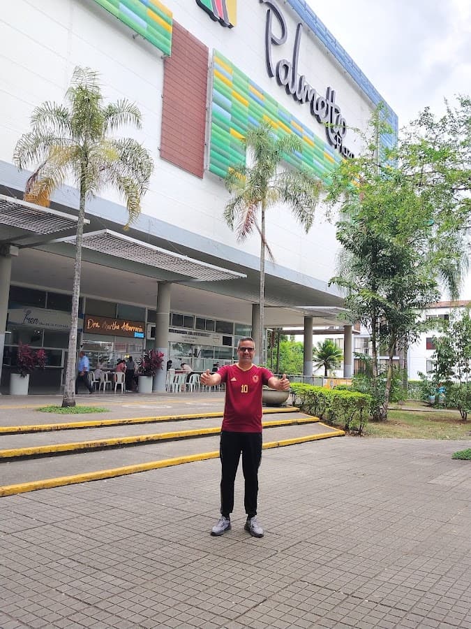 Centro Comercial Palmetto Plaza — foto