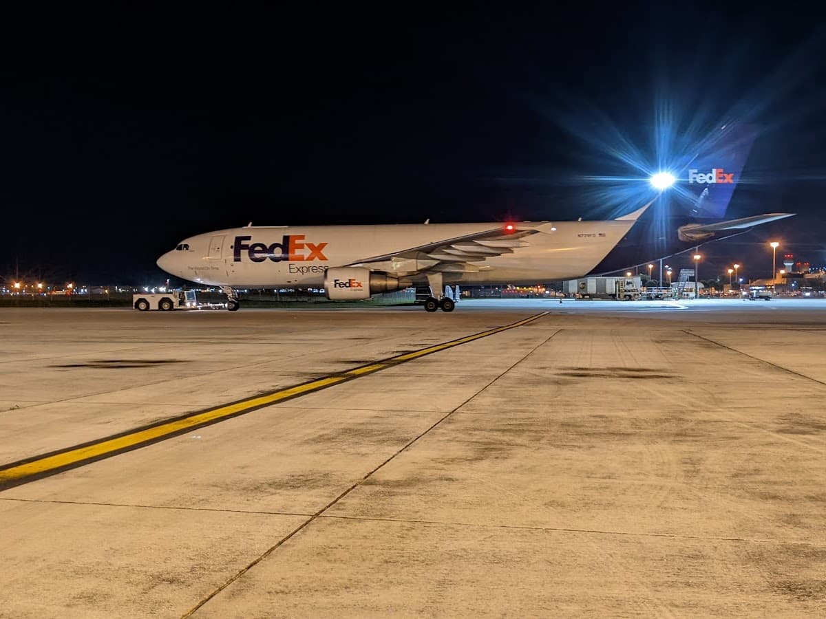 FedEx Freight — foto