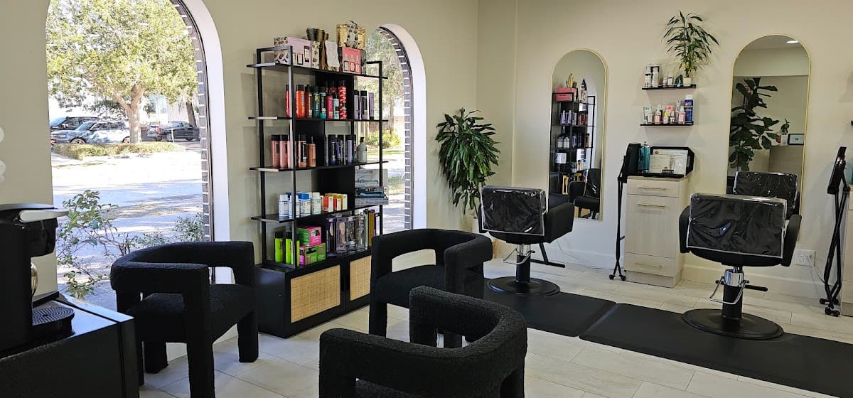 Tampa's Beauty Lounge
