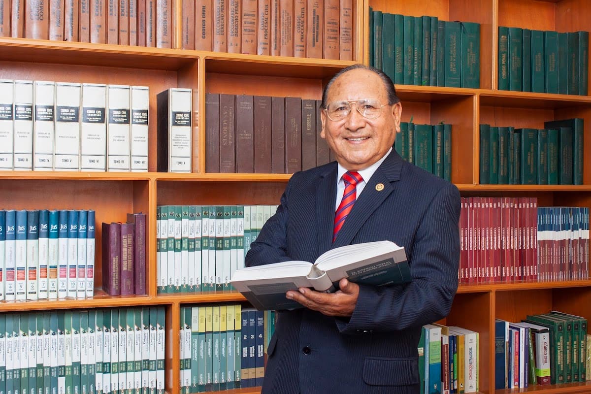 Estudio Cueva • Cueva Escobedo & Ramírez ABOGADOS