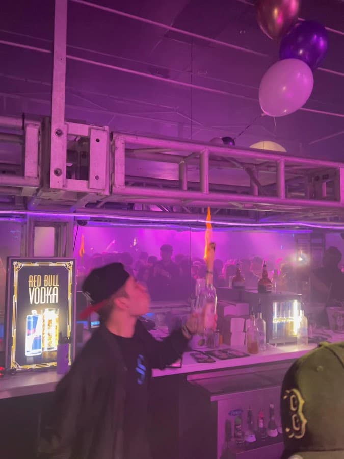 SWAY Nightclub — foto