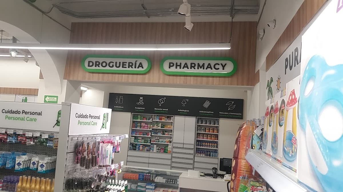 Droguería y Minimarket PURA — foto