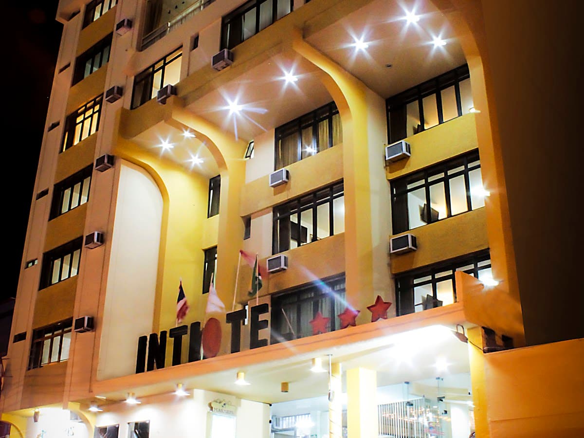 ROYAL HOSTAL — foto