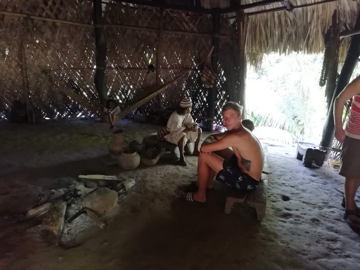 Iguanas Tours — foto