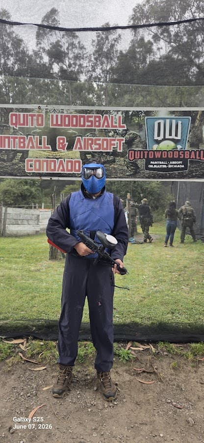 Quito Woodsball Paintball Condado — foto
