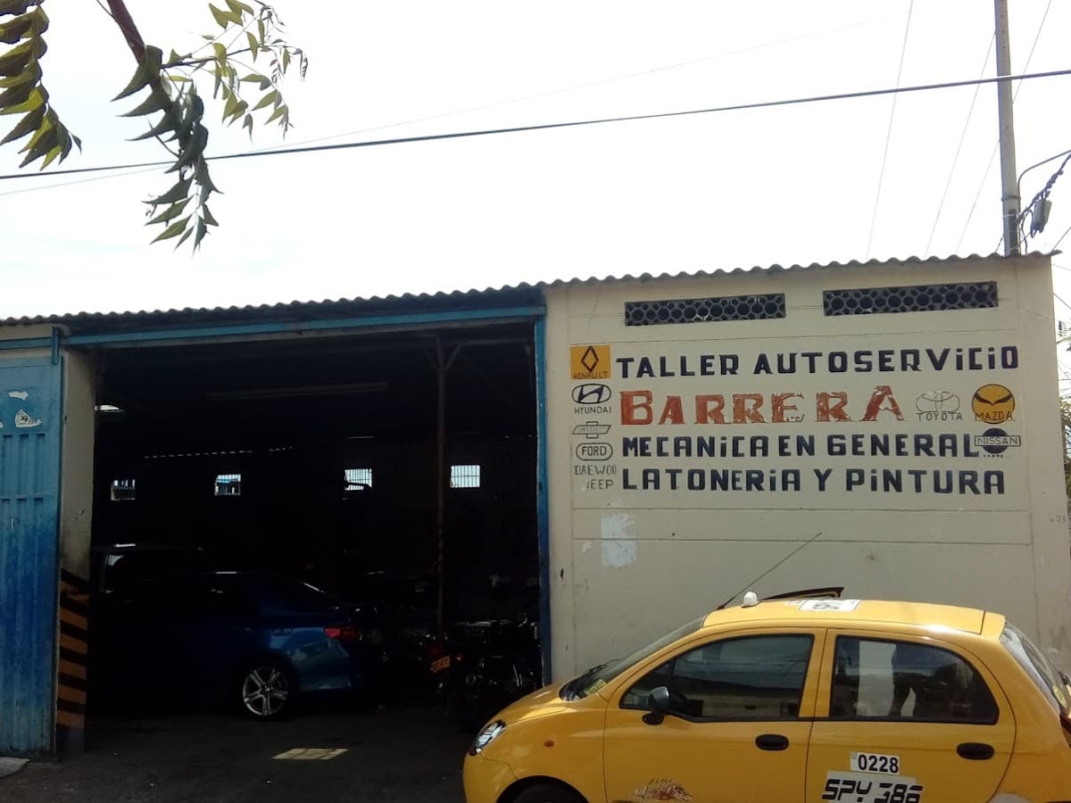 TALLER BARRERA JUNIOR — foto