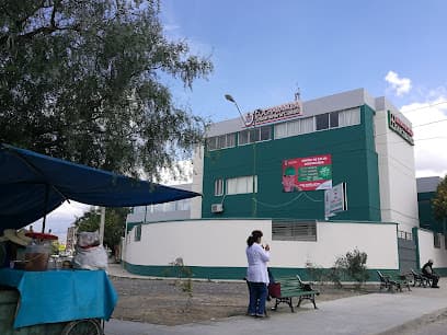 Centro De Salud Sarcobamba — foto