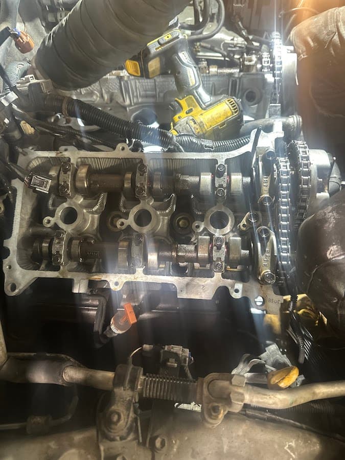 Mechanic Automotive L&S — foto