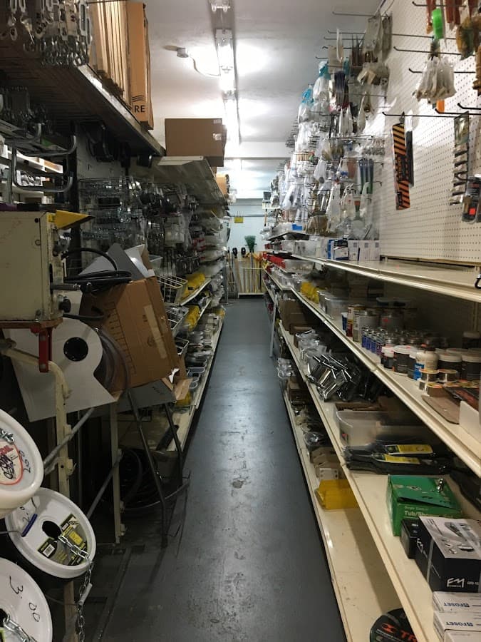 Falero Hardware and Tools — foto
